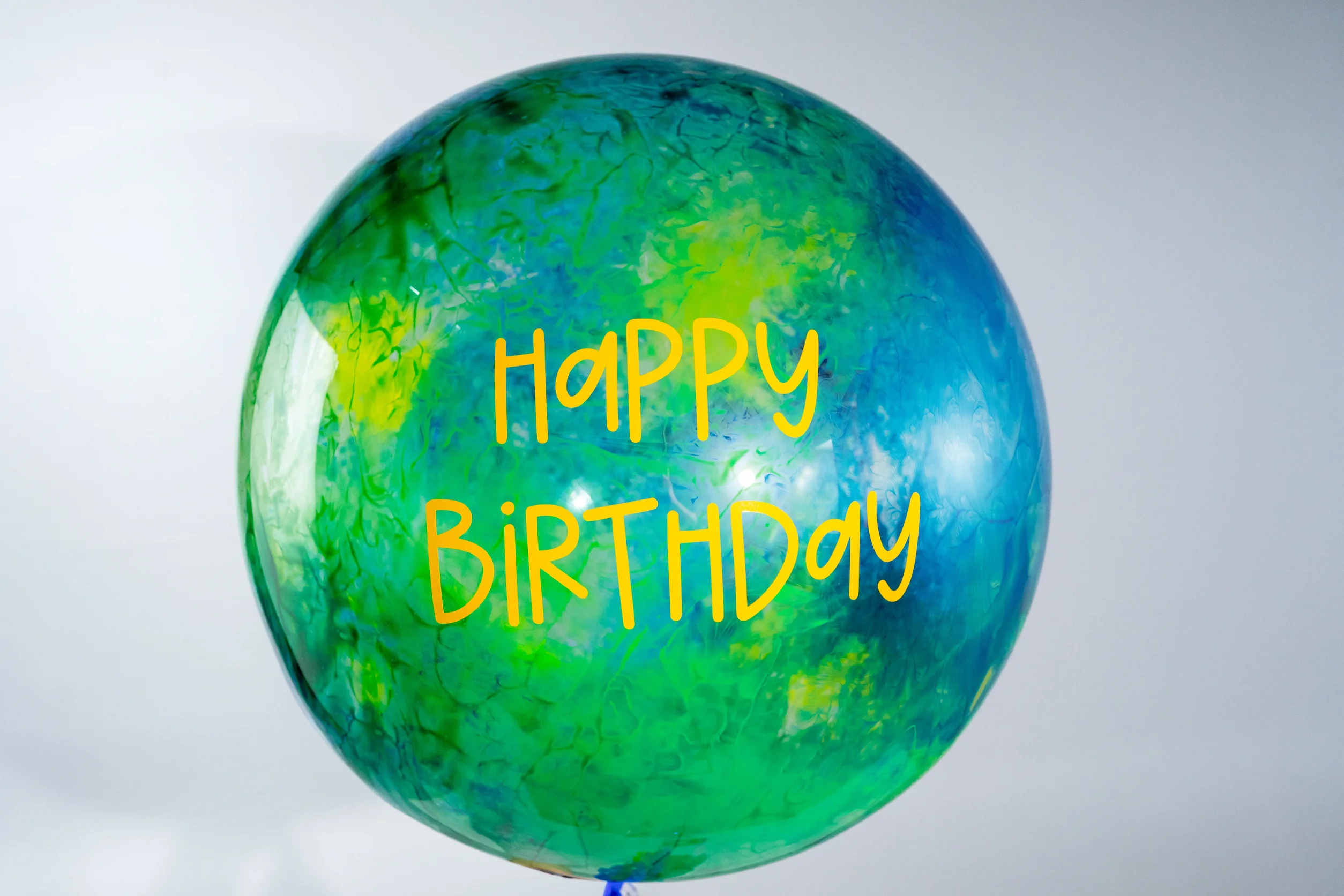 Feliz cumpleaños Globo